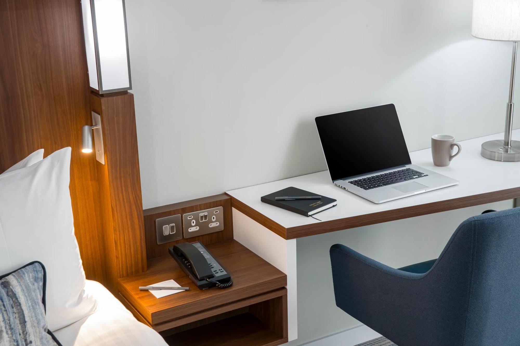 Courtyard By Marriott Inverness Airport Eksteriør billede