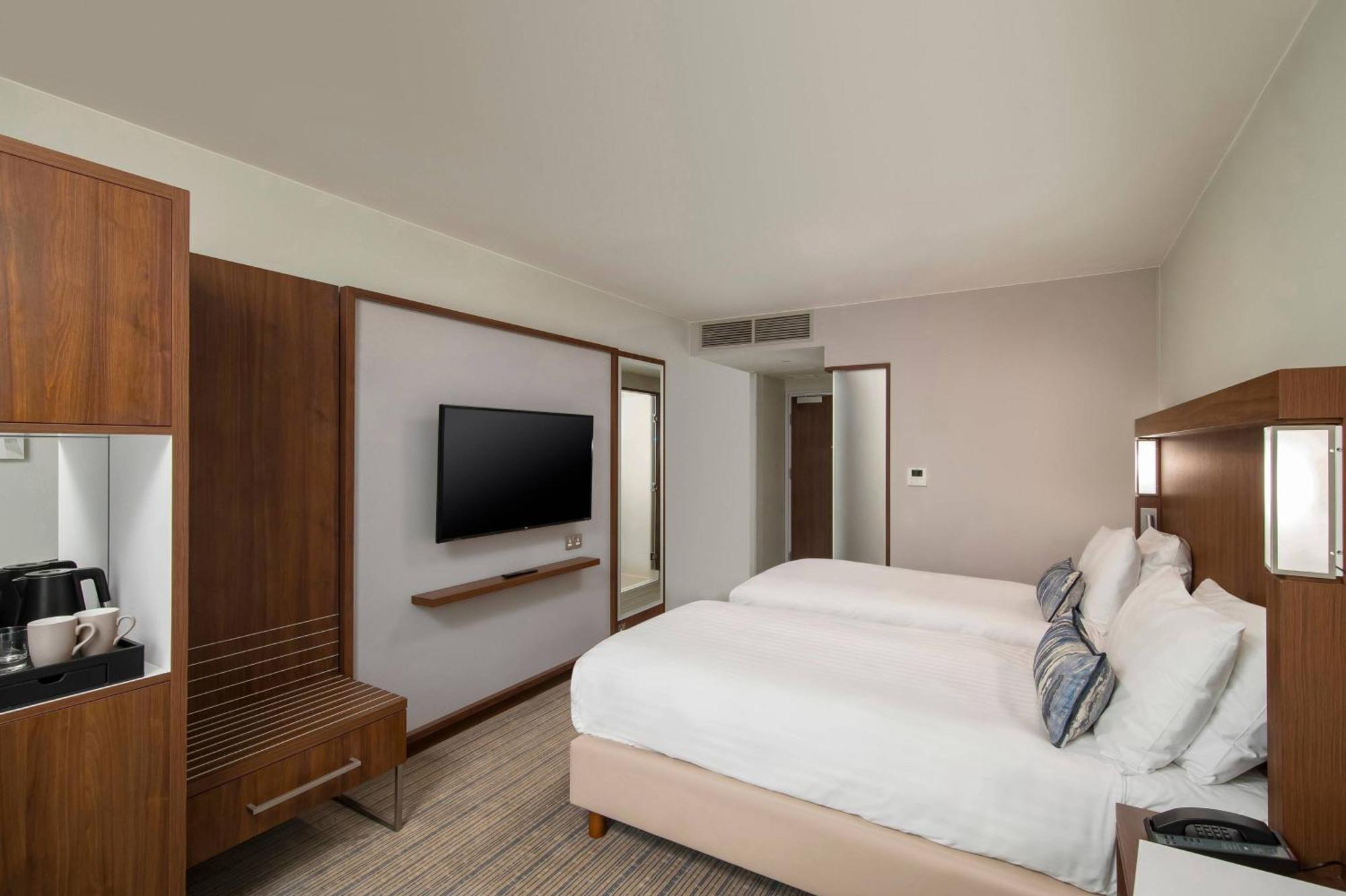 Courtyard By Marriott Inverness Airport Eksteriør billede